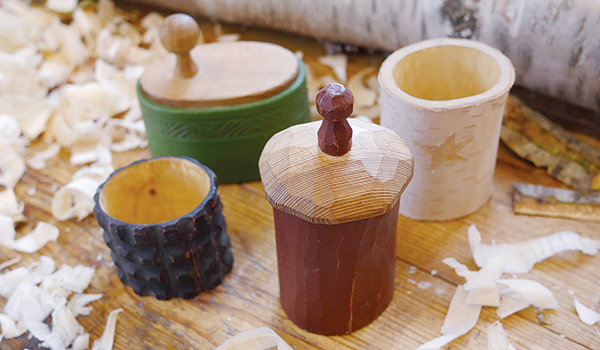 How to Carve a Scandinavian Shrink Box