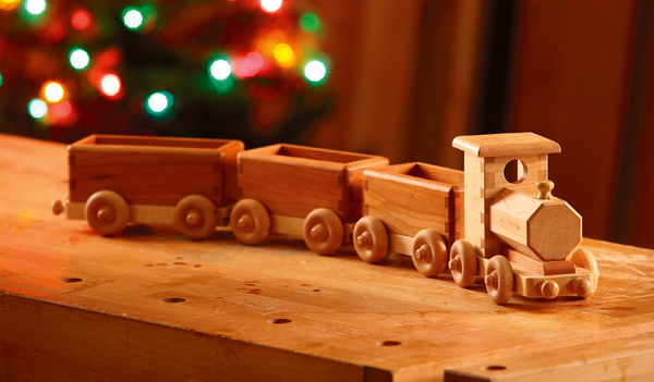 Full-Size Toy Train Dovetail Layouts