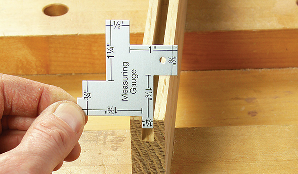 Handy Quilter’s Tool Checks Dimensions