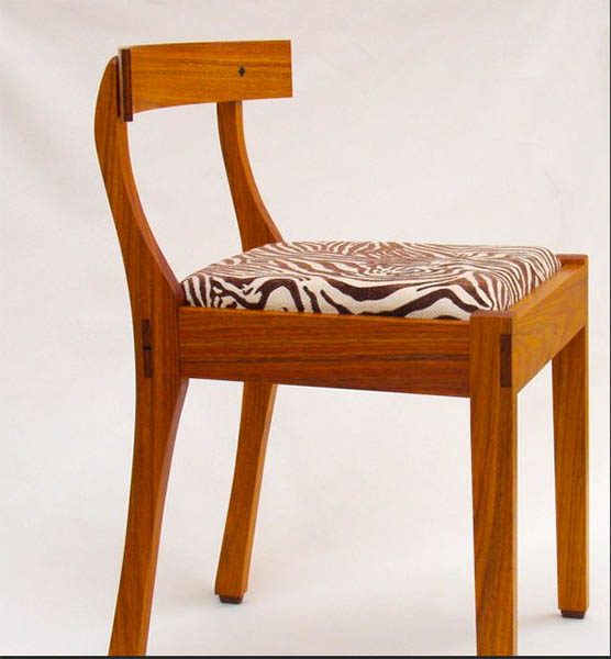 452twdovetailchair