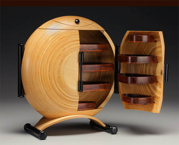 Ray Jones: Wooden Box Maker