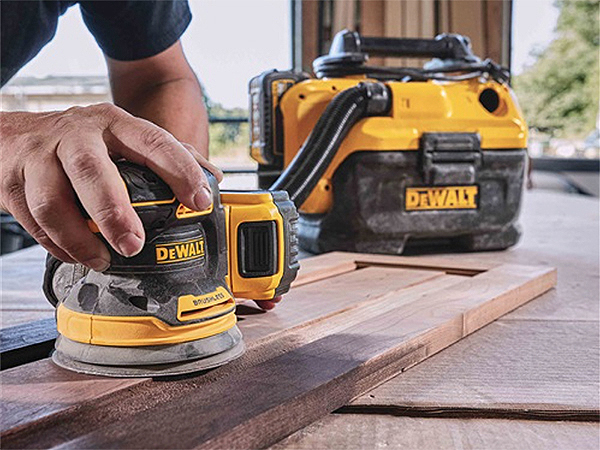 DeWALT 20V MAX* Brushless Duo