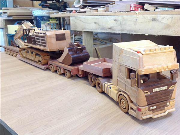 John Murphy: Working Wooden Vehicle Models