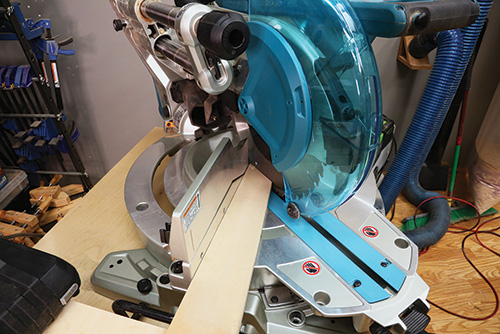 Cutting chair leg templates with miter saw