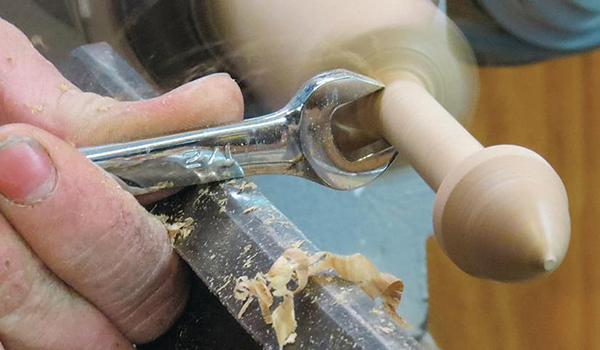 Using Wrenches to Turn Tenons
