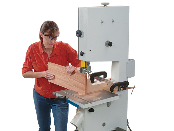 What Are Important Band Saw Characteristics?