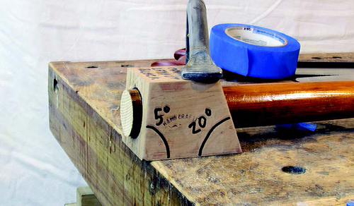 Angle marking block for cutting tenons