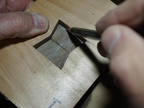 Using inlay pattern to mark out position on bowl blank