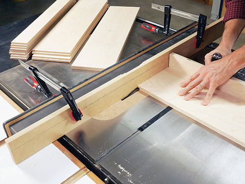 Cutting rabbets for coffee table drawer joinery