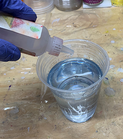 Using catalyst hardener to thicken resin