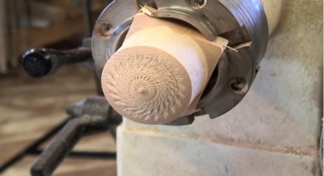 Chatter Tool Techniques for Woodturning