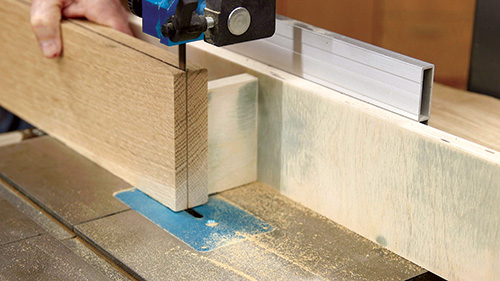 Using band saw to resaw table apron stock