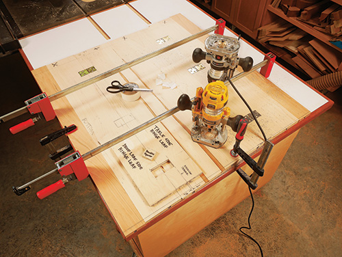 Routing mortises in drop-leaf table top with plunge router