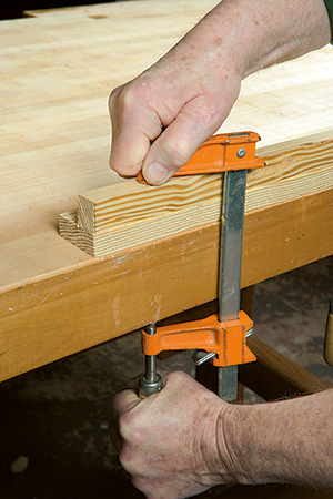 Clamping compact table legs for glue-up