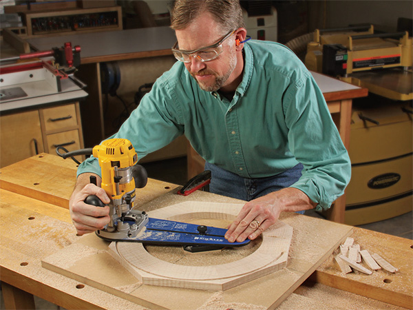 How to Cut Circles with a Router and Jig