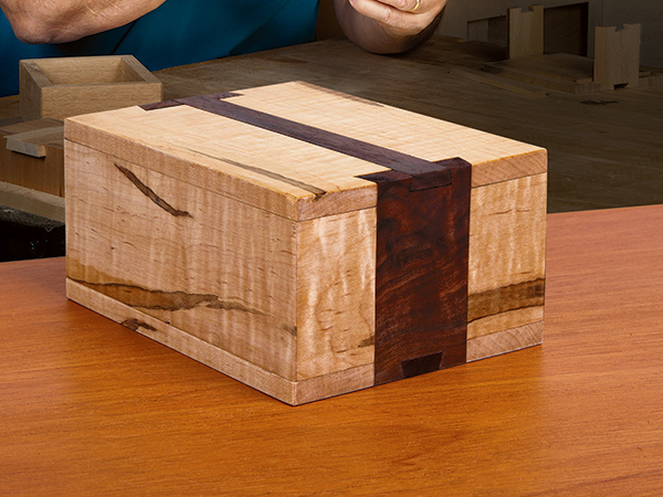 PROJECT: Make a Dovetailed Puzzle Box