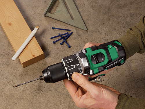 Hammering drill for concrete and masonry