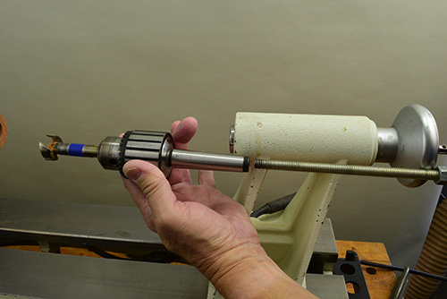 Attaching drawbar to drill chuck