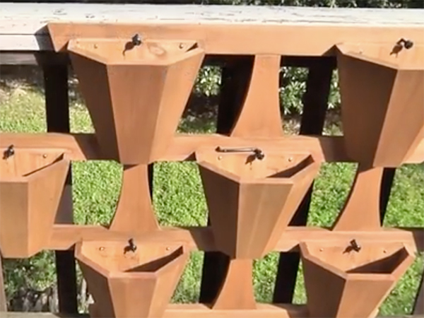 VIDEO: Setting Up a Hanging Planter Irrigation System