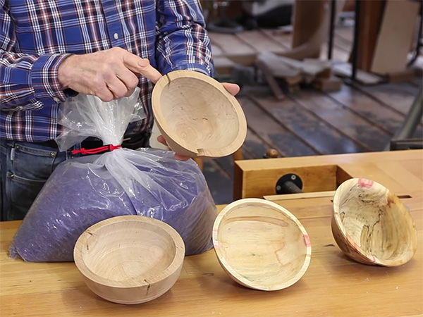 Drying Bowl Blanks with Desiccant