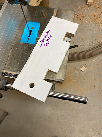 Shop-made pattern fence for bandsaw