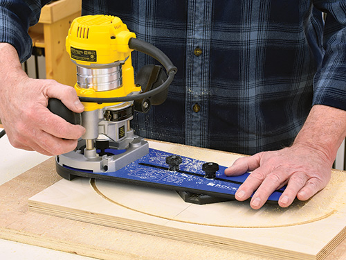 Cutting an ellipse with router and jig