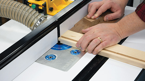 Cutting rabbets for folding shop desk joinery