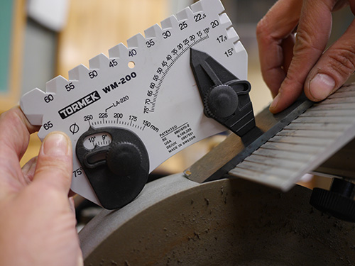 Setting angle on Tormek sharpening system