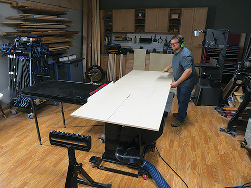 Cutting down large plywood sheet
