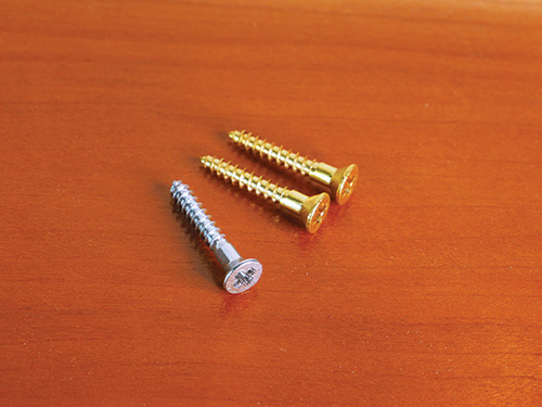 Screws to attach knife hinge