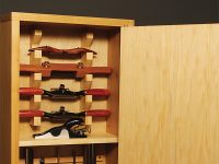 Storage cabinet for planes and spokeshaves