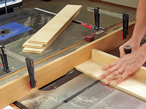 Cutting drawer front and back joinery