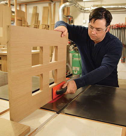 Milling center grooves in desk side panels