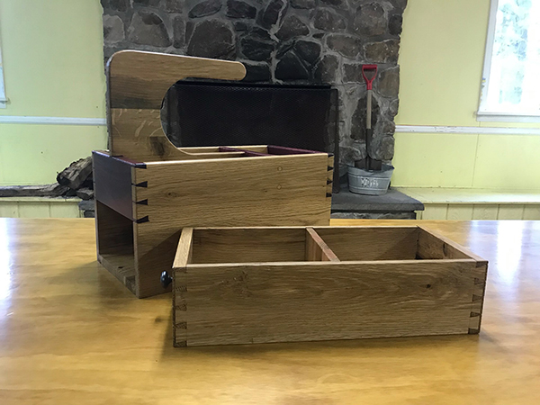 Glue caddy with dovetail joints