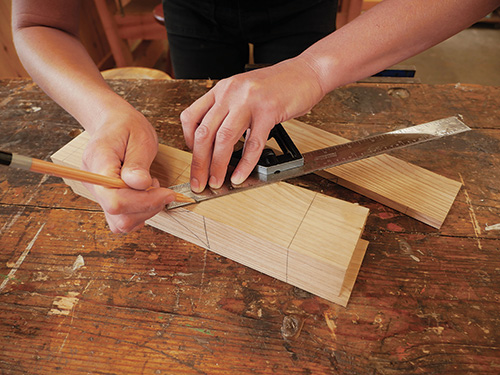 Marking wood for cuts for wooden plane blade bed