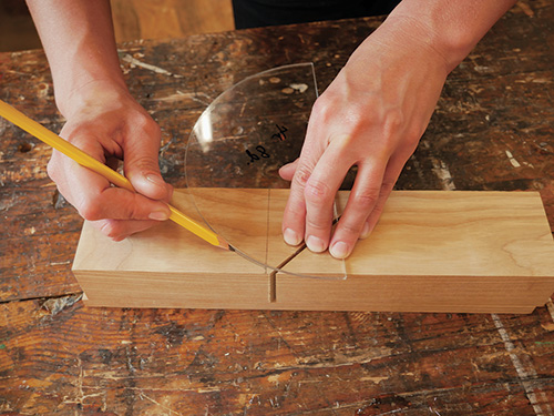 Cutting out chip well for wooden hand plane