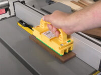 Pushing workpiece on router with Microjig Grr-Ripper 2 push block