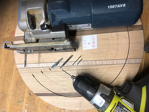 Starting marking for bowl turning lines with drill bit