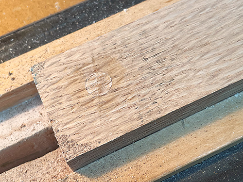 Clean dowel cut with oscillating saw