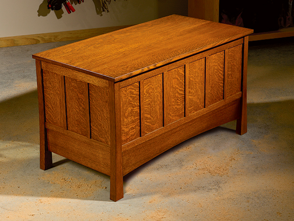 Veneered quartersawn white oak blanket chest