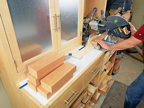 Cutting blanks for gluing together knife block