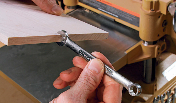 Using Wrenches as Planer Thickness Gauges