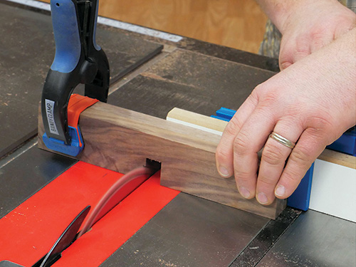 Cutting notches for plant stand base joinery