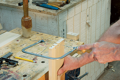 Hand cutting dovetails for Queen Anne Highboy dovetails with a hacksaw