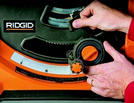 RIDGID provides geared control on the blade height handwheel for setting and locking bevel angles.