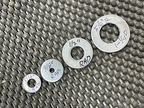 Layout of different sizes of marked washers