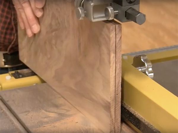 VIDEO: How to Resaw Lumber with a Band Saw