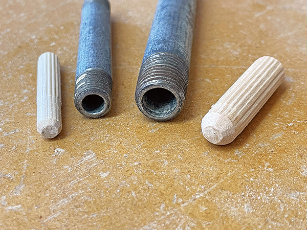Differently sized dowels and pipes