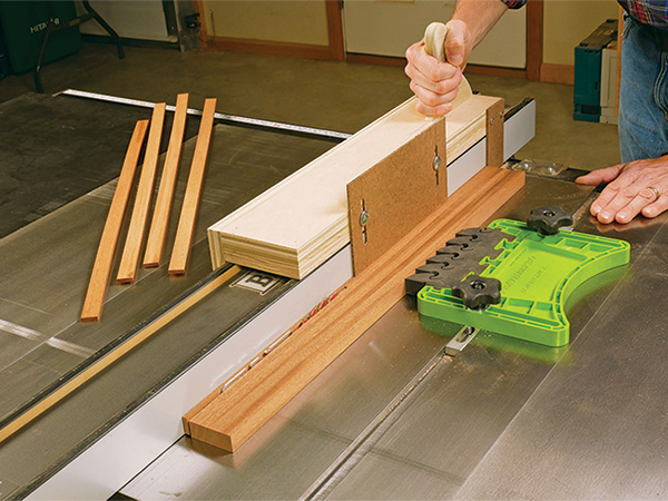 How to Rip Thin Strips with a Table Saw Jig
