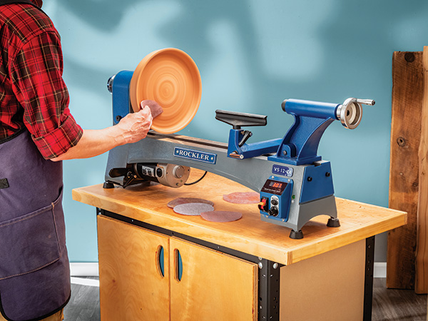 Turning a plate on a Rockler lathe